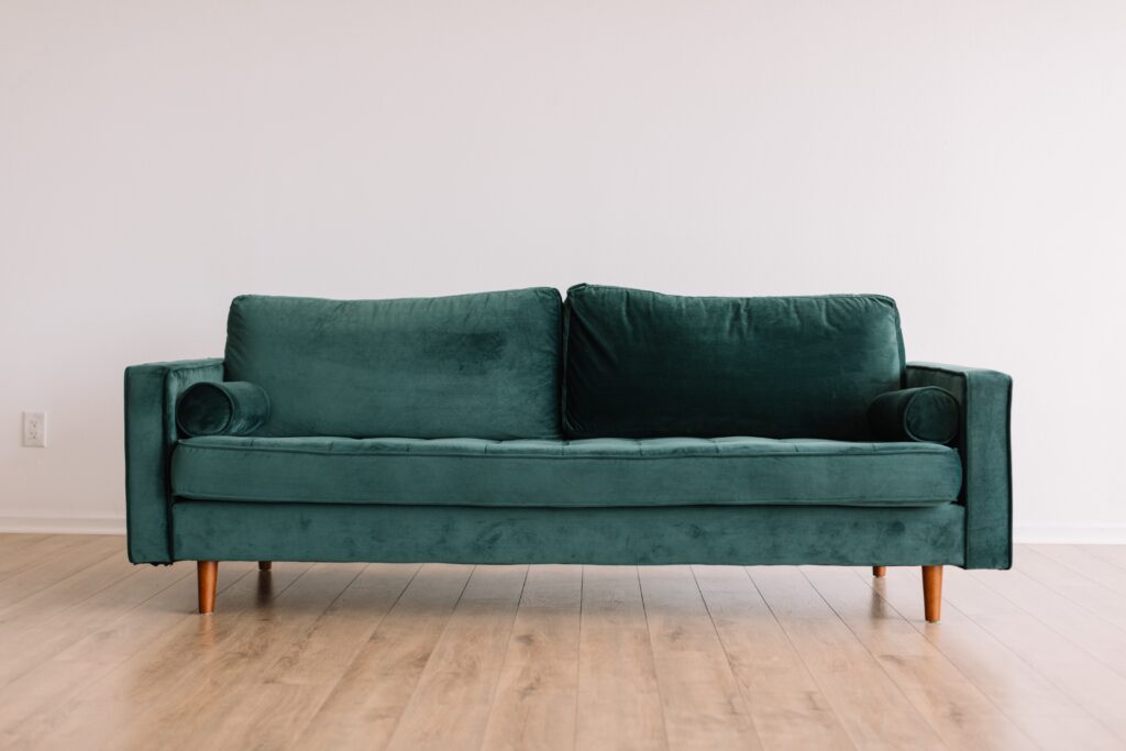 upholstery cleaning- How to clean after house guests
